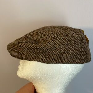 Chromatics Vintage Deadstock Brown Tweed Ivy Cap Hat size 6 3/4 to 6 7/8